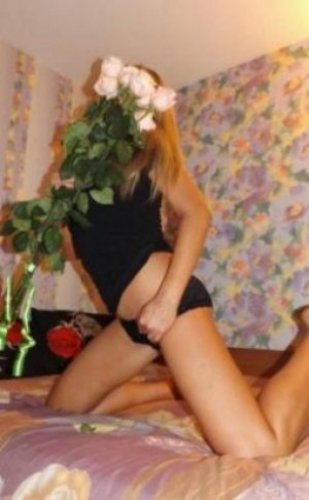 Две подружки